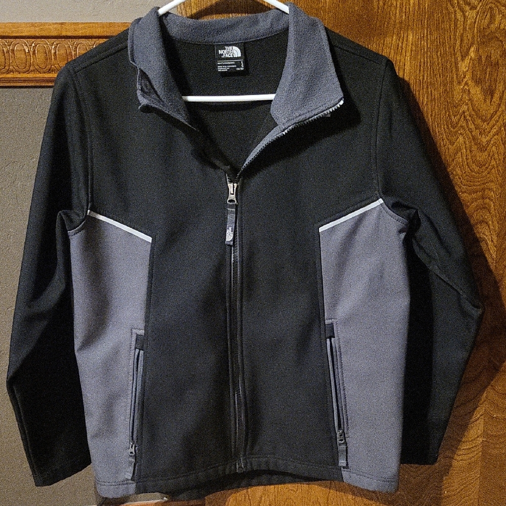 The North Face Boy's Dual-Tone Performance Jacket